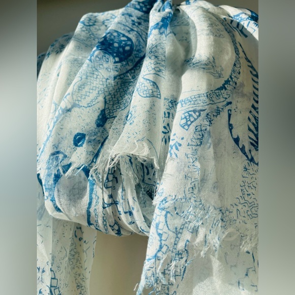 TILO Scarves Pretty Paisley scarf 💙 NWOT - Picture 5 of 10